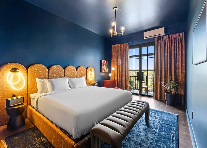 Gruene River Inn (Adults Only)